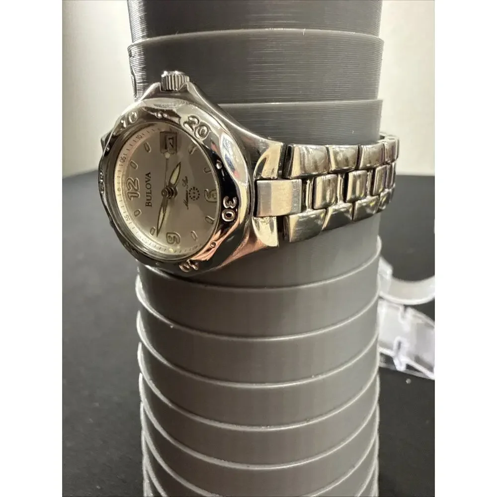 2001 Women’s Bulova Marine Star 96M25 Wristwatch New Battery Good Shape! (B11)